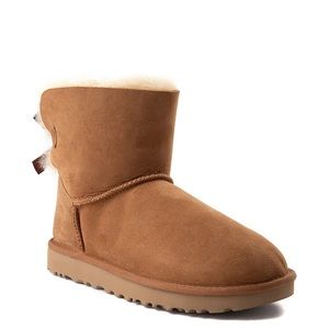 Bailey Bow Uggs (rare)